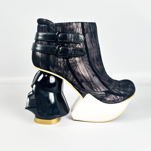 Irregular Choice Star Wars Darth Vader Stormtrooper Heel Boots Size 38 Rare - Picture 3 of 10